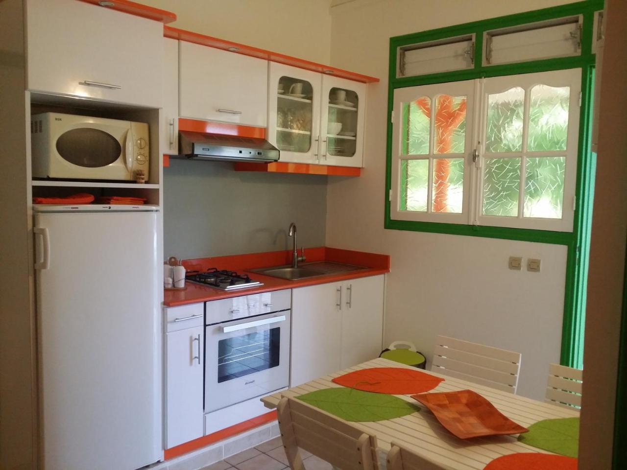 Bungalow Papaye Пуэнт-Нуар Экстерьер фото